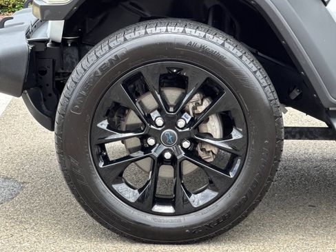 Used 2020 Jeep Wrangler Unlimited Sport S AWD/4WD image 12