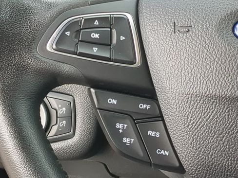 Used 2018 Ford Escape SEL AWD/4WD image 22