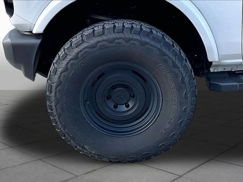 Used 2023 Ford Bronco Outer Banks AWD/4WD image 11