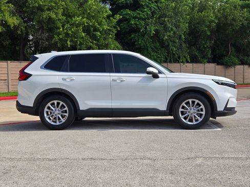 Used 2023 Honda CR-V EX image 2