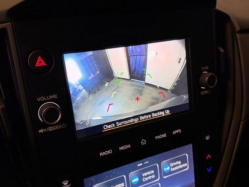 Used 2024 Subaru Crosstrek 2.0i image 12