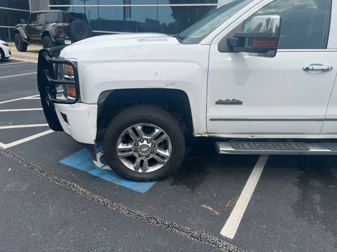 Used 2017 Chevrolet Silverado 2500 High Country w/ Duramax Plus Package AWD/4WD image 3