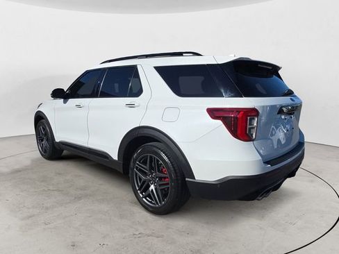 Used 2020 Ford Explorer ST w/ ST Street Pack AWD/4WD image 3