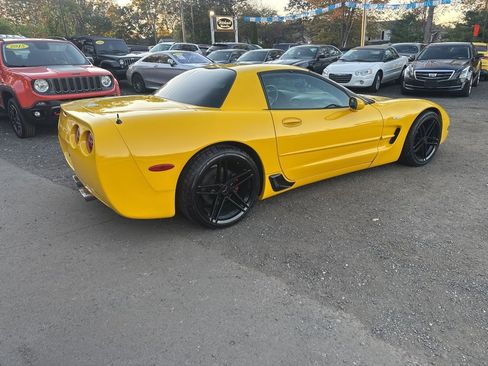 Used 2003 Chevrolet Corvette Z06 w/ Memory Package, 3 Drivers image 10