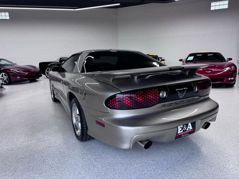Used 2001 Pontiac Firebird Trans Am w/ SLP Firehawk Pkg RWD image 3
