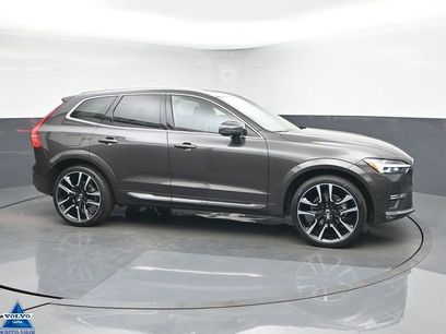 Used 2023 Volvo XC60 B5 Ultimate w/ Protection Package Premier