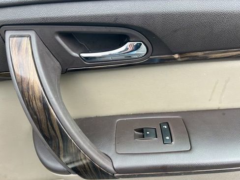 Used 2014 GMC Acadia Denali image 34