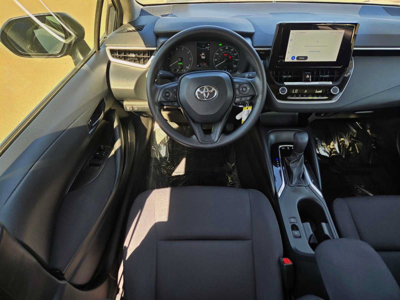 Used 2023 Toyota Corolla LE w/ Carpet Mat Package (TMS) FWD image 17