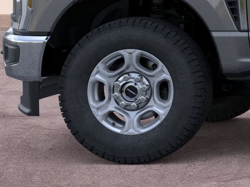 New 2026 Ford F250 XLT w/ XLT Premium Package AWD/4WD image 19
