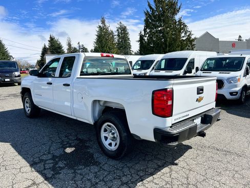 Used 2014 Chevrolet Silverado 1500 W/T w/ Trailering Package image 4