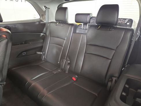 Used 2019 Honda Pilot Elite image 13