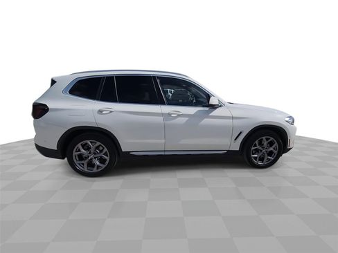 Used 2024 BMW X3 sDrive30i w/ Convenience Package w/ZPA RWD image 9