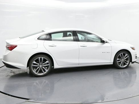 Used 2022 Chevrolet Malibu LT image 8