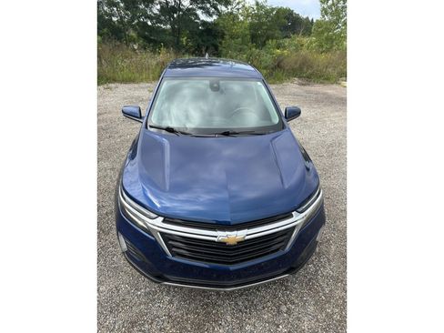 Used 2023 Chevrolet Equinox LT FWD image 28