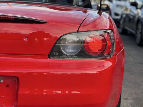 Used 2000 Honda S2000 image 25