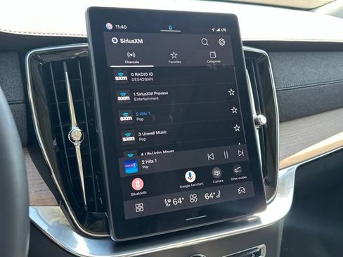 Certified 2025 Volvo XC90 B5 Core AWD/4WD image 23