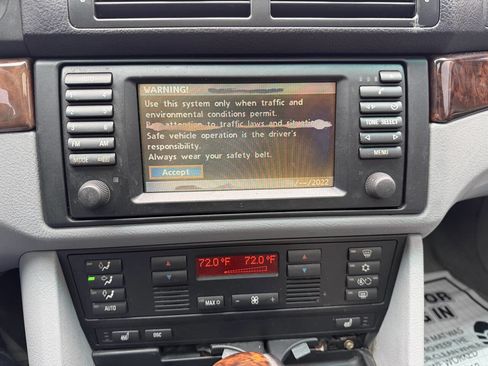 Used 2003 BMW 540i Sedan image 20