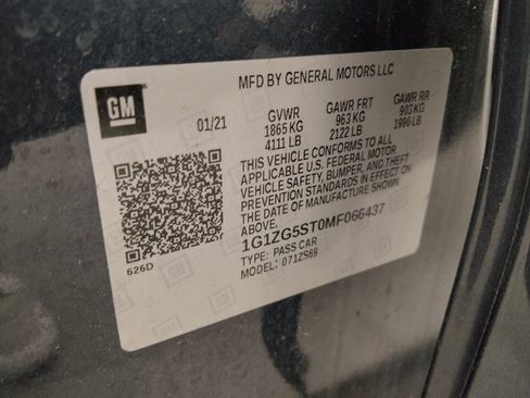 Used 2021 Chevrolet Malibu RS image 33