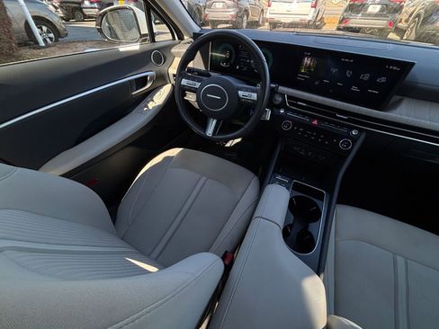 Used 2025 Hyundai Sonata SEL image 35