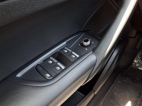Used 2018 Audi Q5 Prestige AWD/4WD image 21