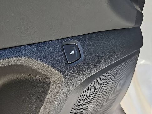 New 2026 Acura RDX SH-AWD image 18
