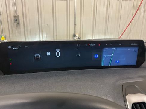 Used 2025 Ford Expedition Max Active AWD/4WD image 19