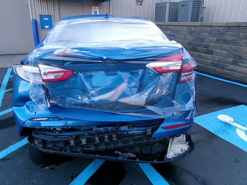 Used 2019 Ford Fusion SE image 2