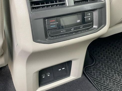 Used 2022 Volkswagen Atlas SE image 27