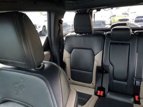 Used 2022 Ford Bronco Wildtrak AWD/4WD image 14