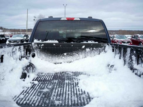 Used 2022 Ford F150 XLT w/ XTR Package image 12