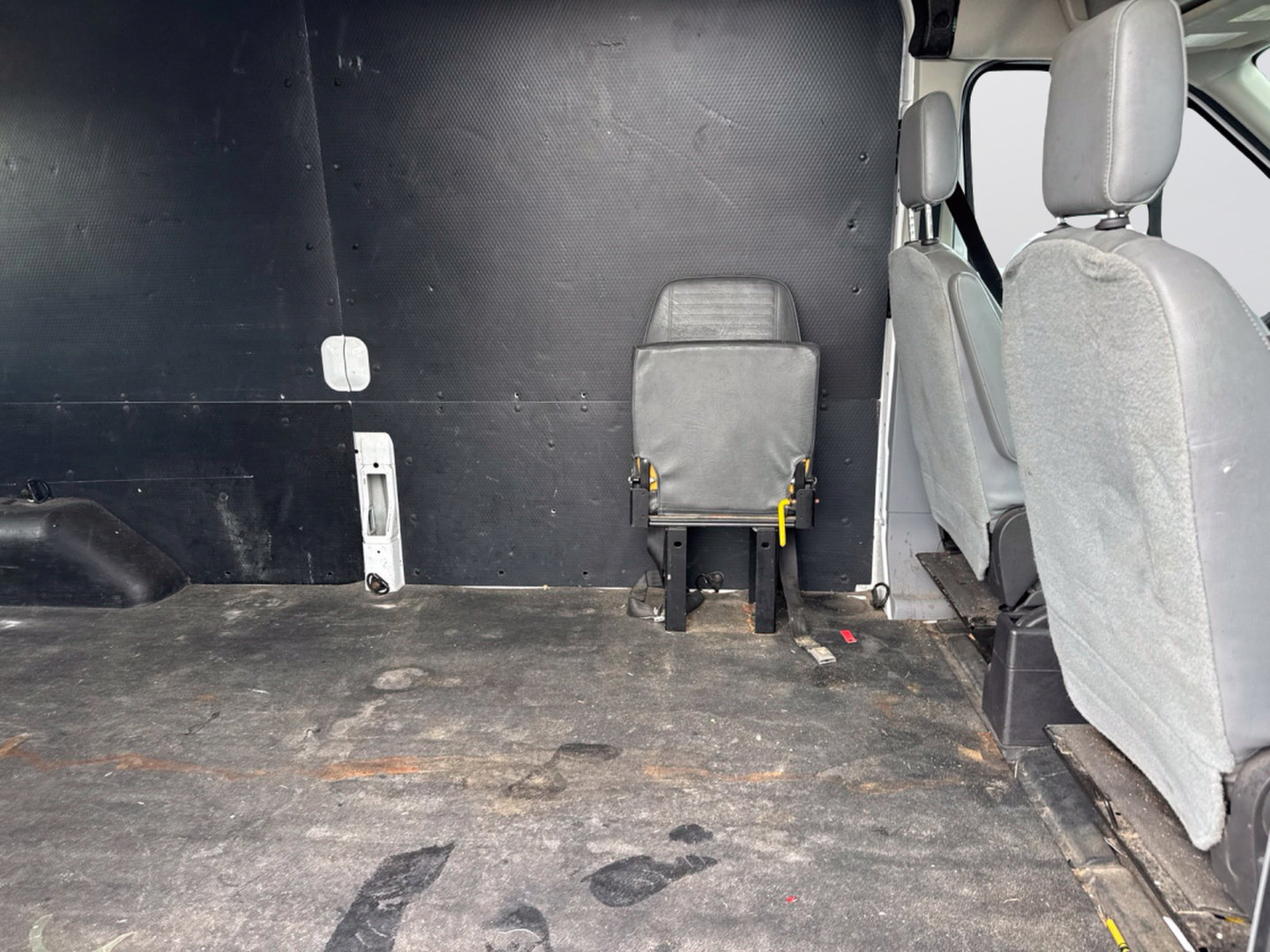 Used 2017 Ford Transit 250 148 Medium Roof RWD image 14
