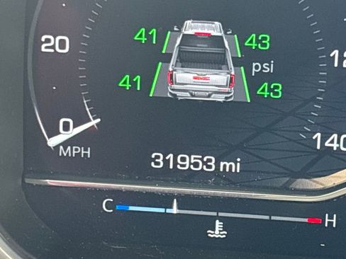 Used 2024 GMC Sierra 1500 AT4 w/ Technology Package image 24