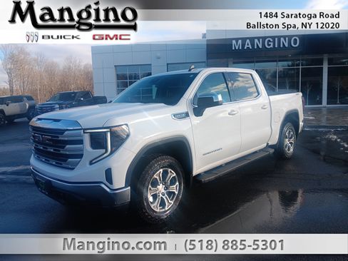 Used 2024 GMC Sierra 1500 SLE w/ Preferred Package image 1