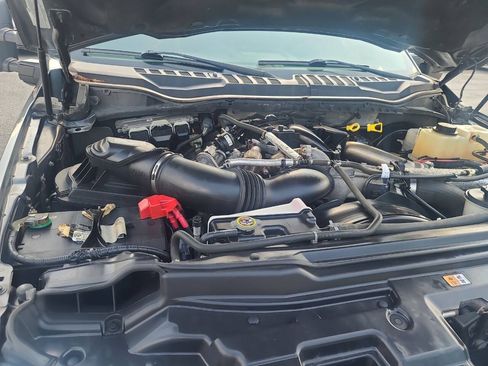 Used 2018 Ford F350 Lariat w/ Lariat Ultimate Package AWD/4WD image 35