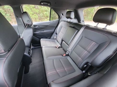 Certified 2024 Chevrolet Equinox RS image 28