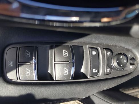 Used 2020 INFINITI QX80 Luxe w/ Cargo Package image 16