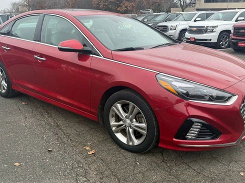 Used 2018 Hyundai Sonata Limited image 10