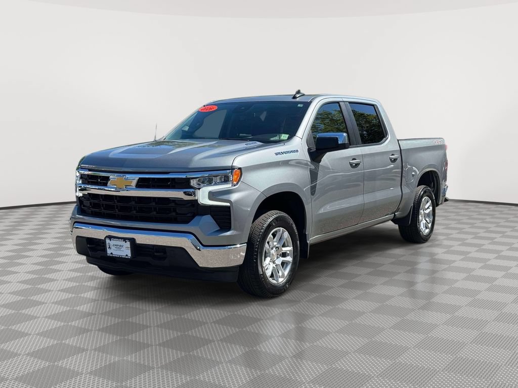 Used 2026 Chevrolet Silverado 1500 LT AWD/4WD image 3