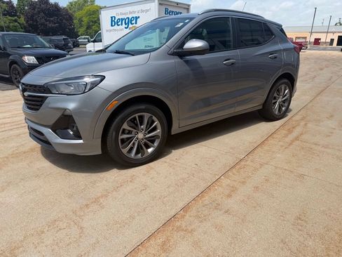 Used 2023 Buick Encore GX Select w/ Sport Touring Package FWD image 7