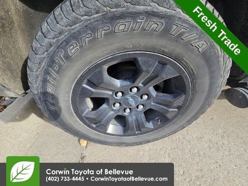 Used 2018 Chevrolet Tahoe LT w/ Z71 Midnight Edition image 11