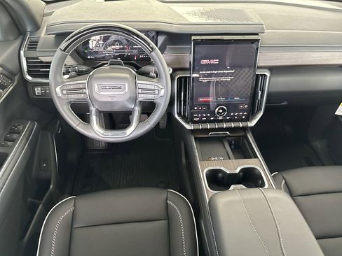 New 2026 GMC Acadia Denali w/ Super Cruise Package FWD image 16