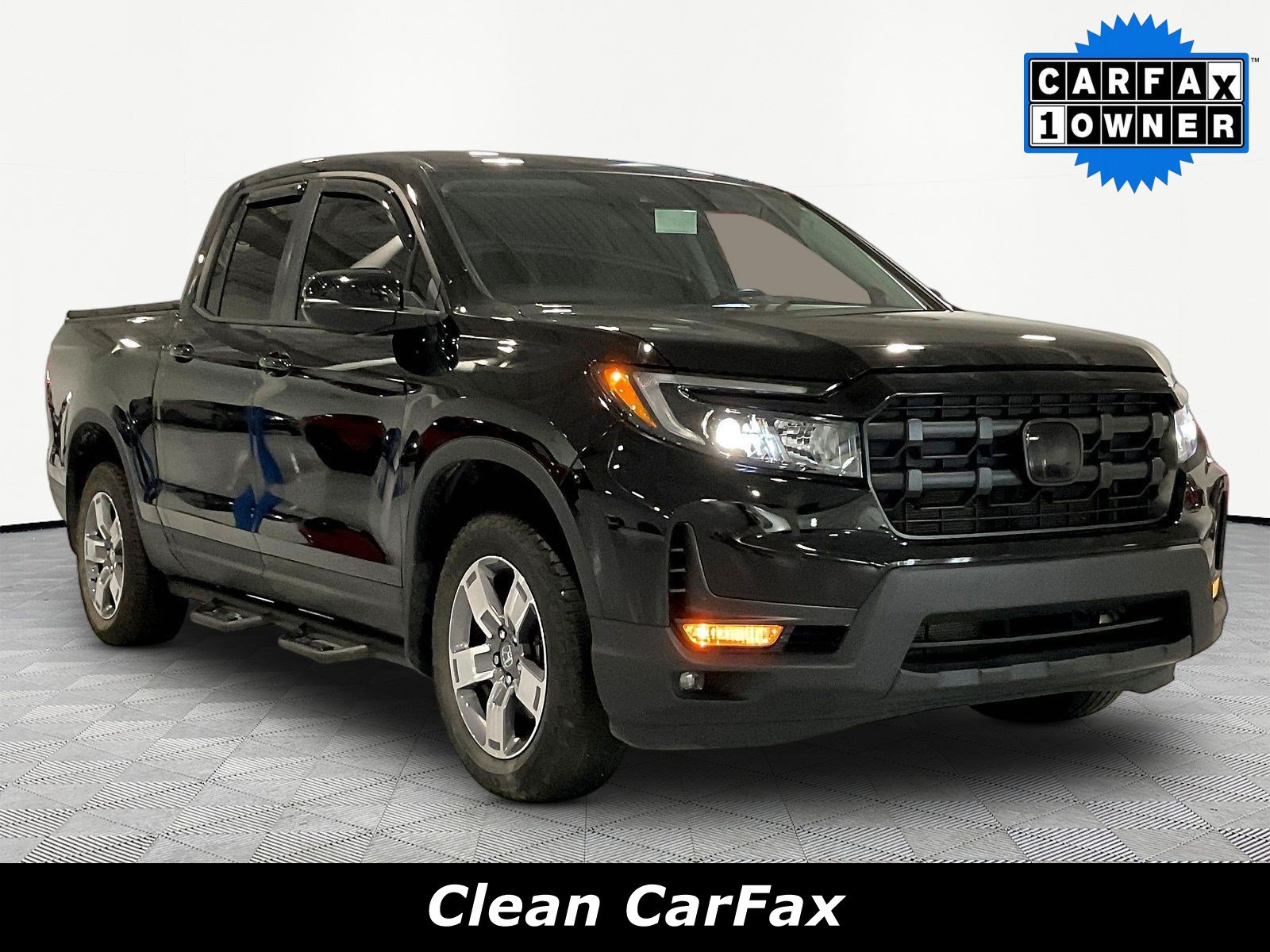 Certified 2024 Honda Ridgeline RTL image 3