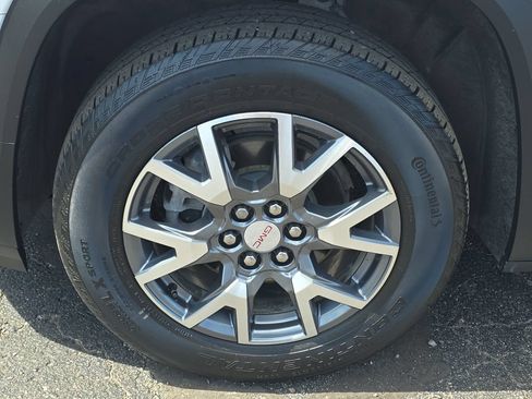 Certified 2023 GMC Acadia SLT w/ Preferred Package FWD image 34