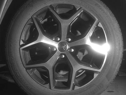 Used 2025 Jeep Compass Limited image 14