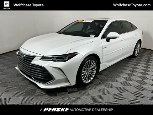 Certified 2020 Toyota Avalon Limited w/ Advanced Safety Package image 1