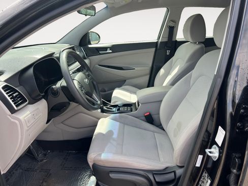 Used 2019 Hyundai Tucson SE image 9