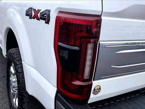 Used 2022 Ford F350 King Ranch w/ King Ranch Ultimate Package image 32