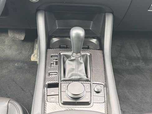 Used 2024 MAZDA MAZDA3 Hatchback w/Premium Plus Pkg image 24