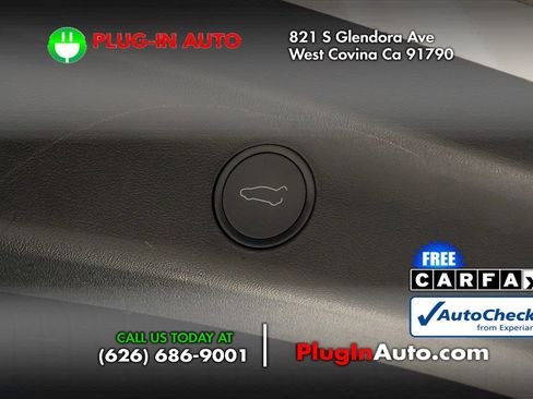 Used 2021 Tesla Model Y Long Range image 16