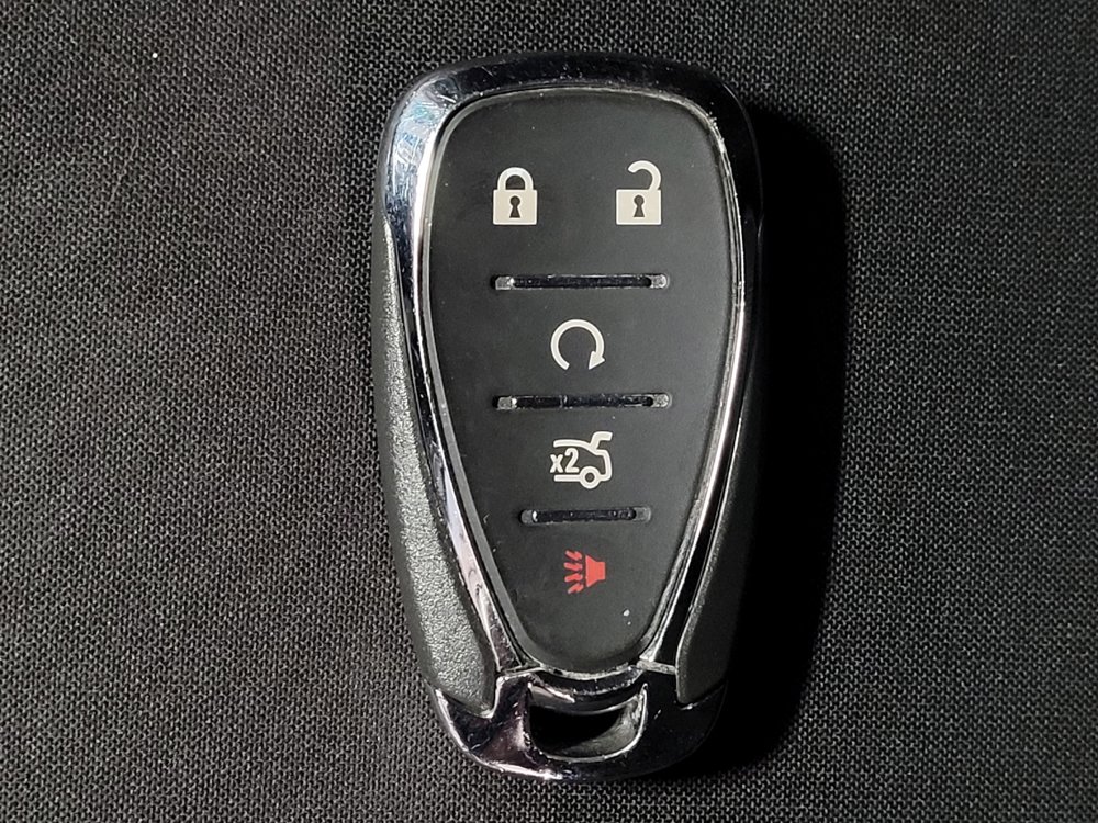 Used 2025 Chevrolet Malibu LT FWD image 32